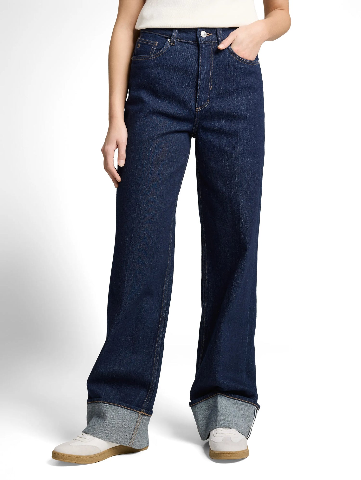 Denim Tom Tailor Rinsed Blue Denim Women Ttlinou Wide High-Waisted Jeans with Turn-Ups SKU: 1048912_10138 Image 01