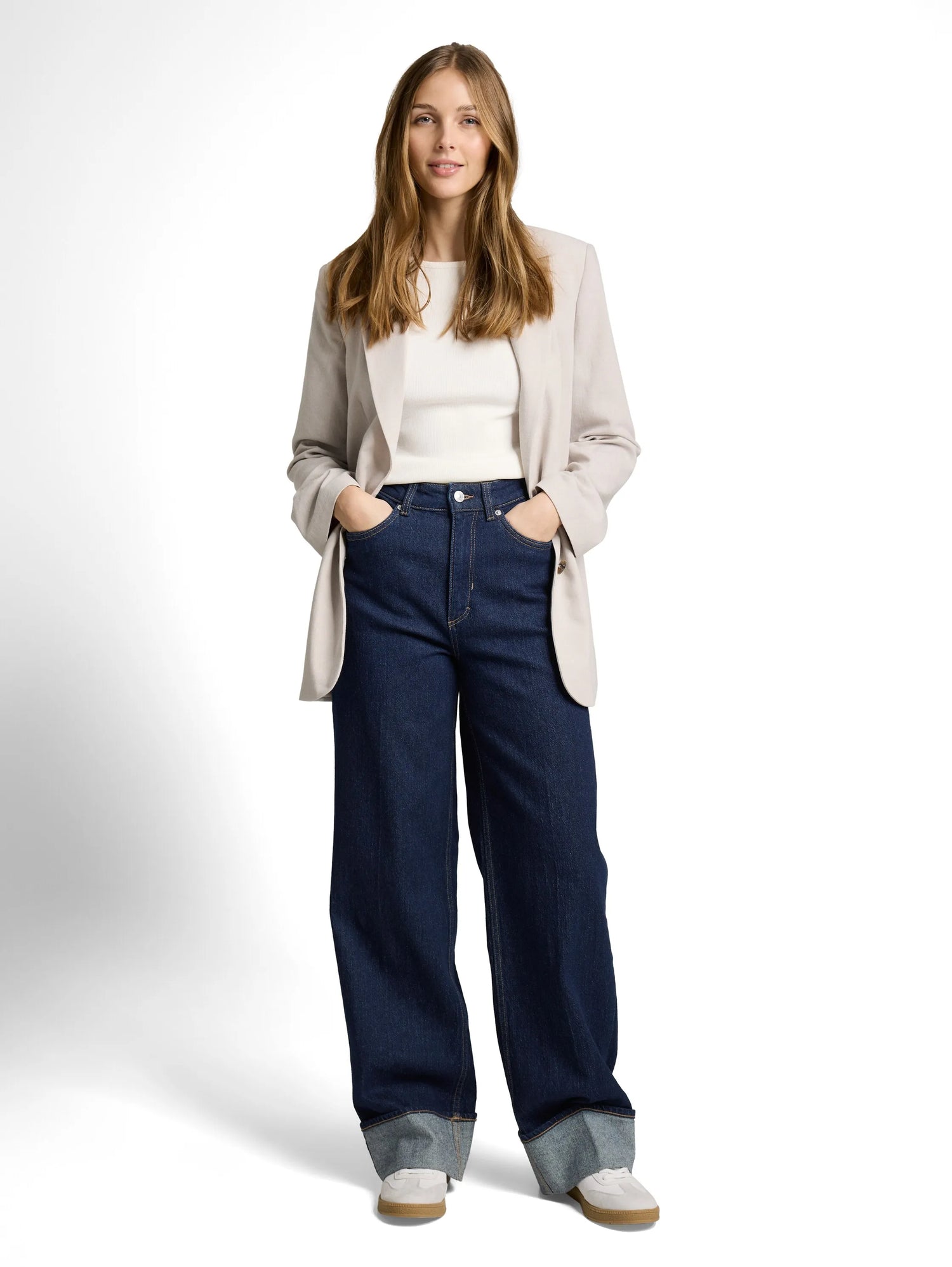 Denim Tom Tailor Rinsed Blue Denim Women Ttlinou Wide High-Waisted Jeans with Turn-Ups SKU: 1048912_10138 Image 04