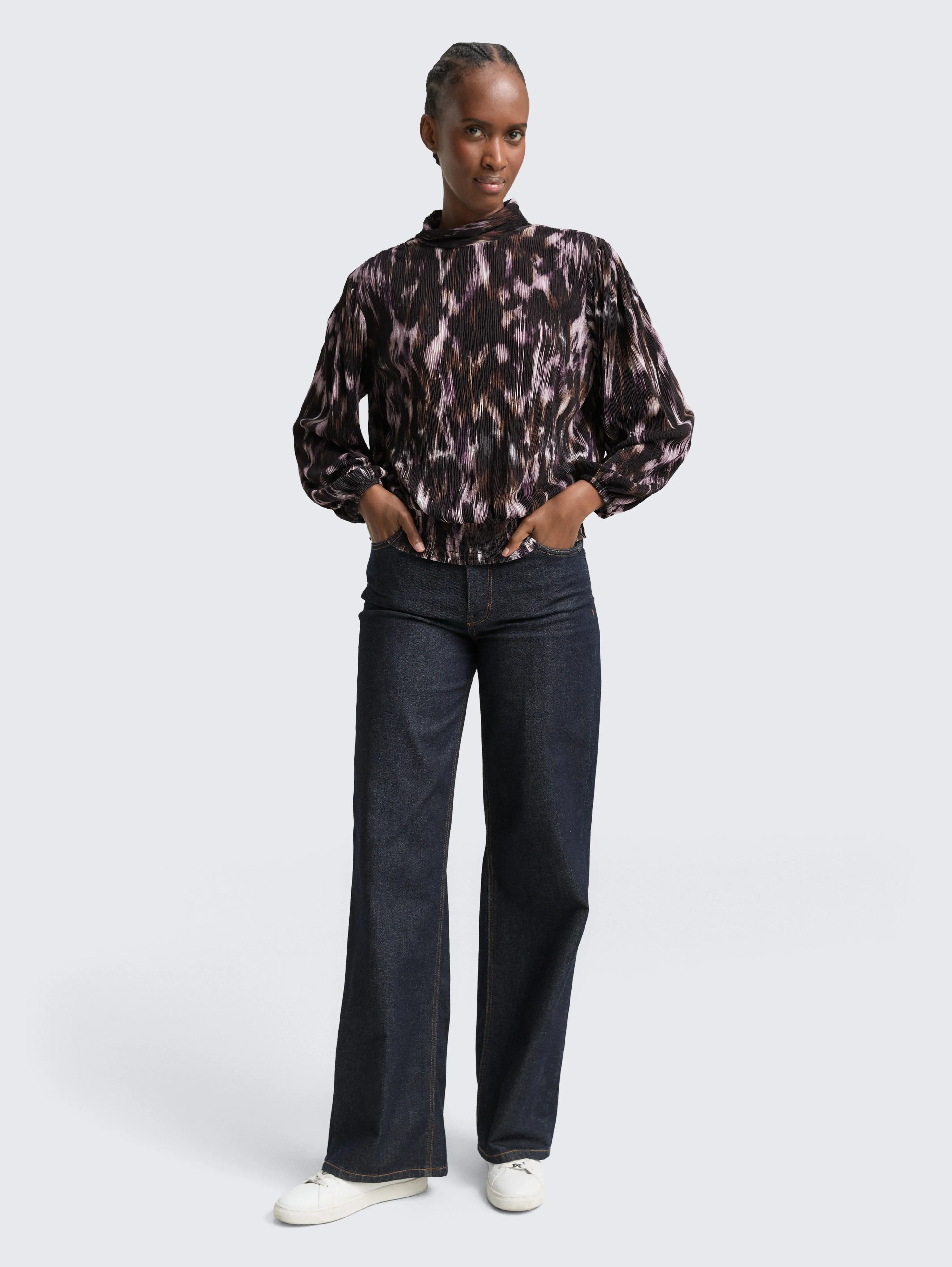 Tom Tailor_0_Loose Fit Blouse Shirt with Pattern_1048919_38997_02