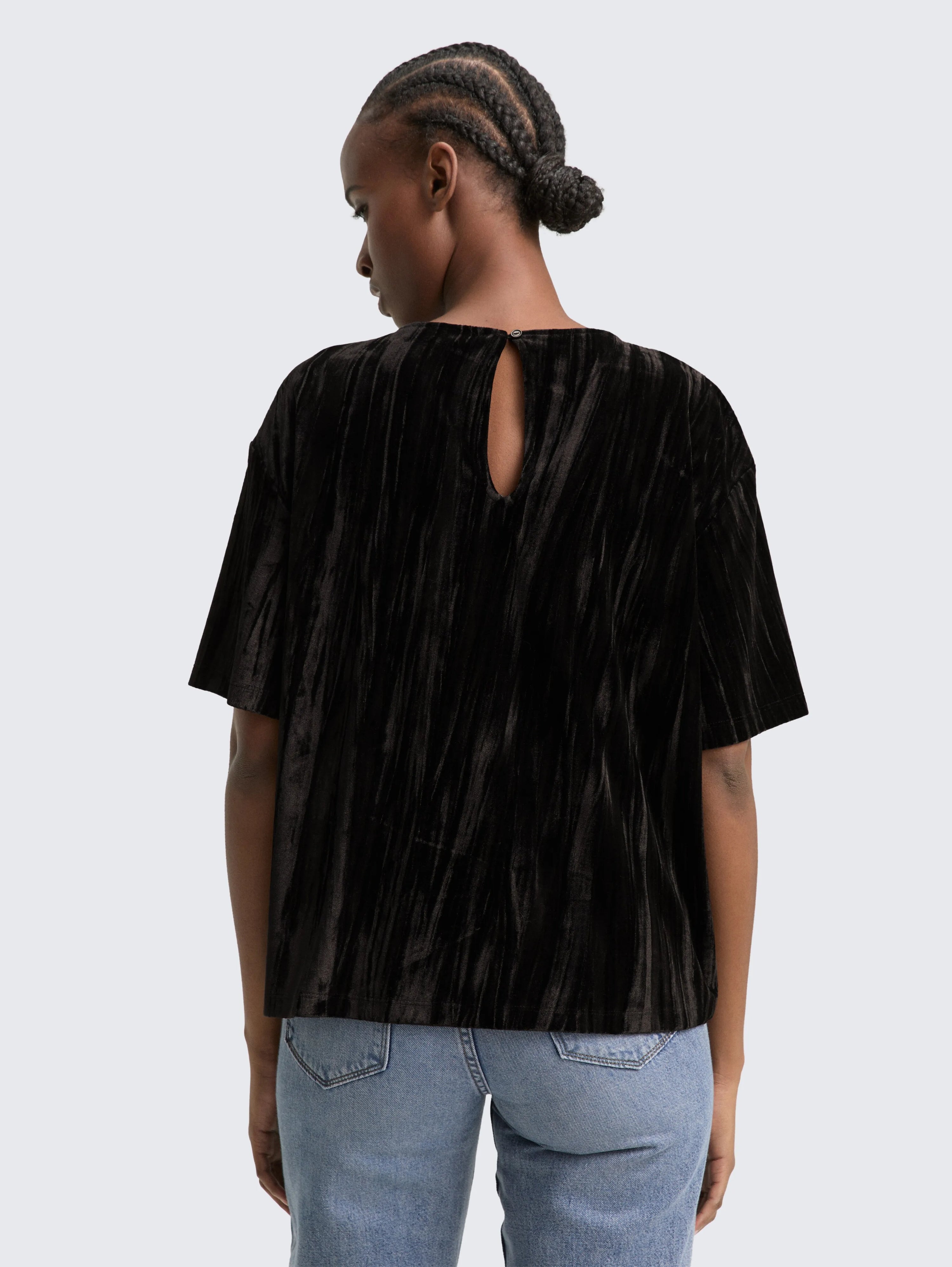 Tom Tailor_Gray_Loose Fit Velvet T-Shirt_1048977_14482_03