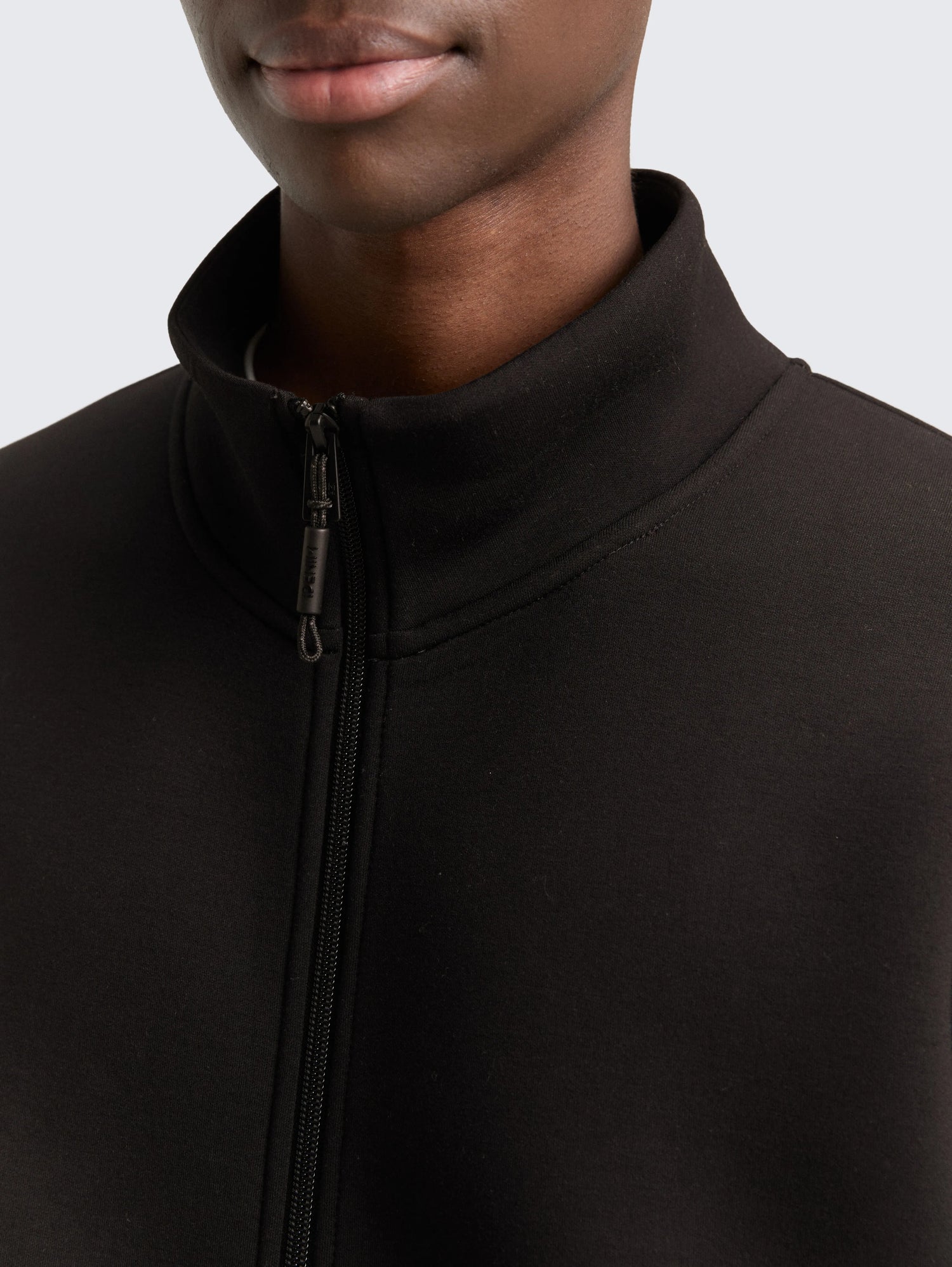Tom Tailor_0_Relaxed Scuba Sweatshirt Jacket_1049002_29999_05