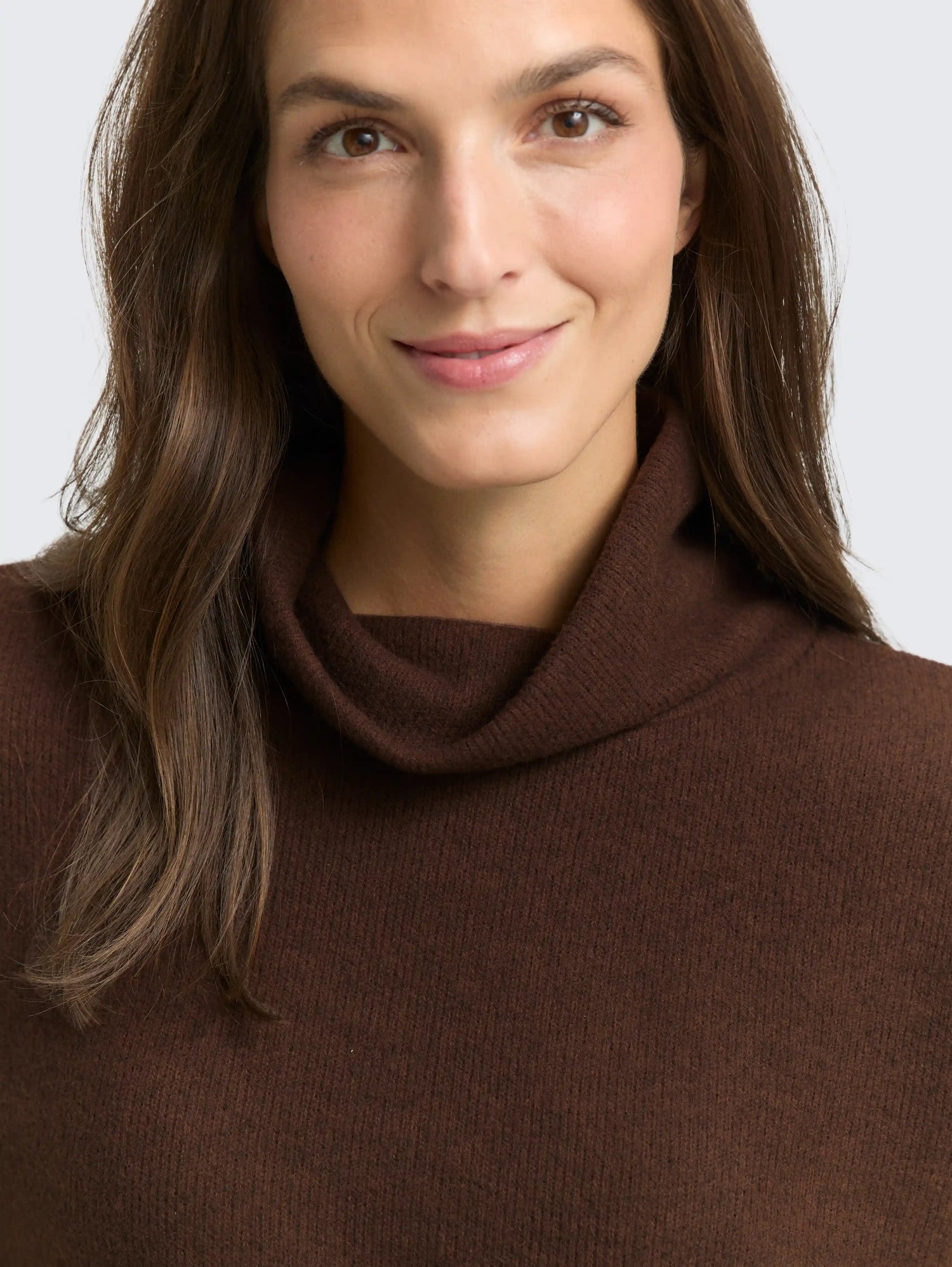 Tom Tailor_0_Loose Fit Sweatshirt with Roll Neck_1049012_39062_05