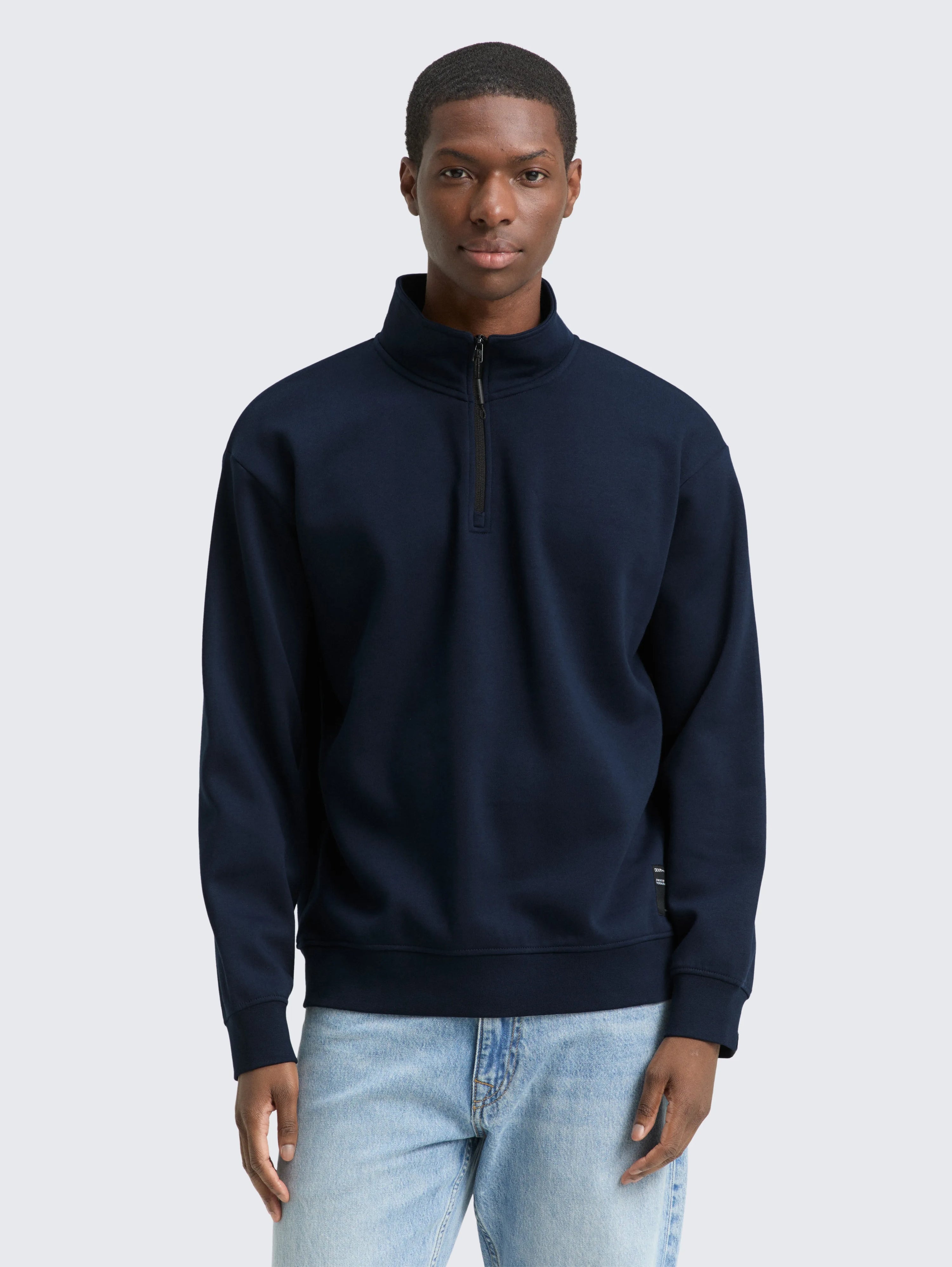 Tom Tailor_0_Troyer Sweatshirt with Logo Badge_1049013_10668_01