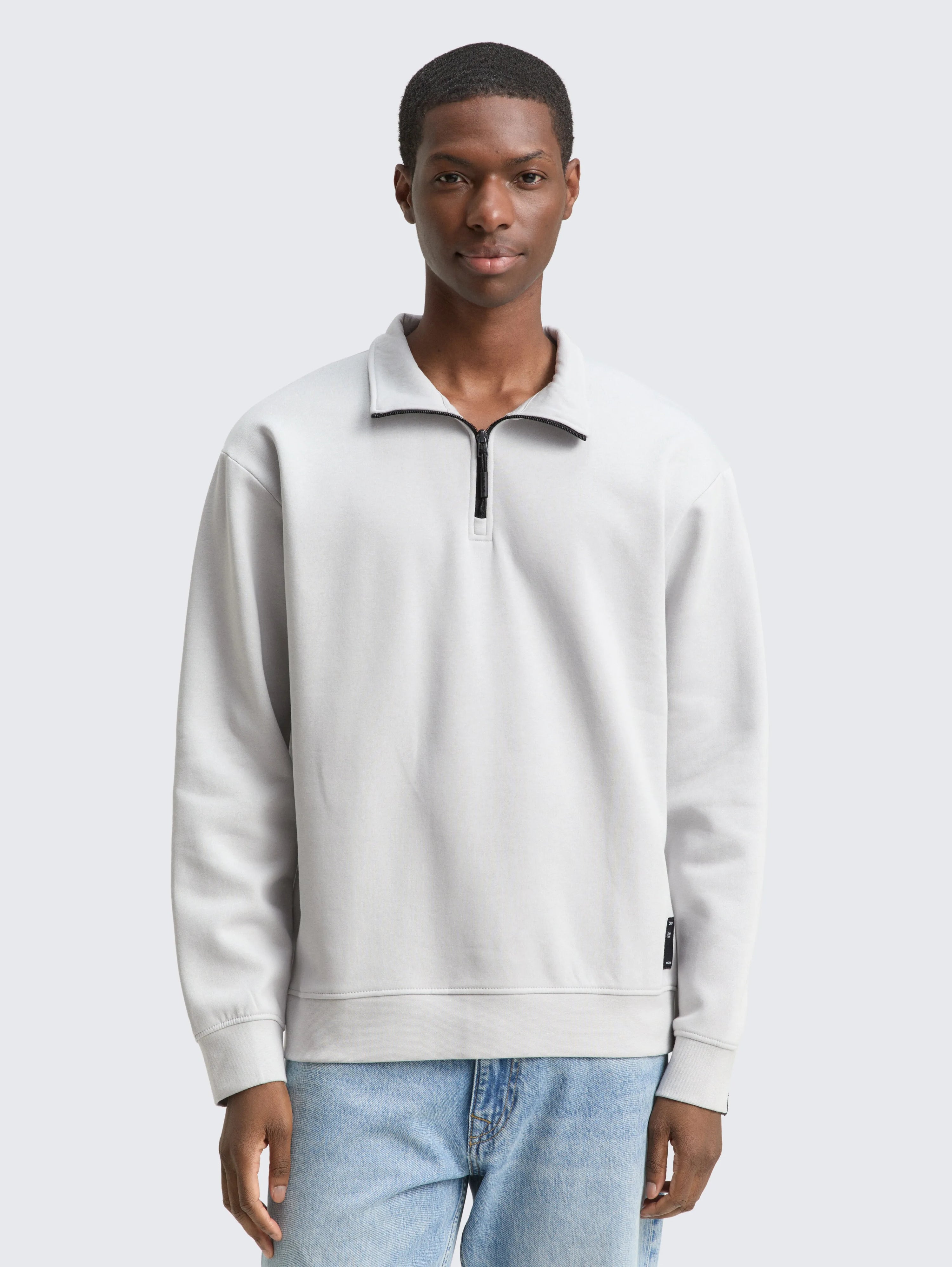 Tom Tailor_0_Troyer Sweatshirt with Logo Badge_1049013_15277_01