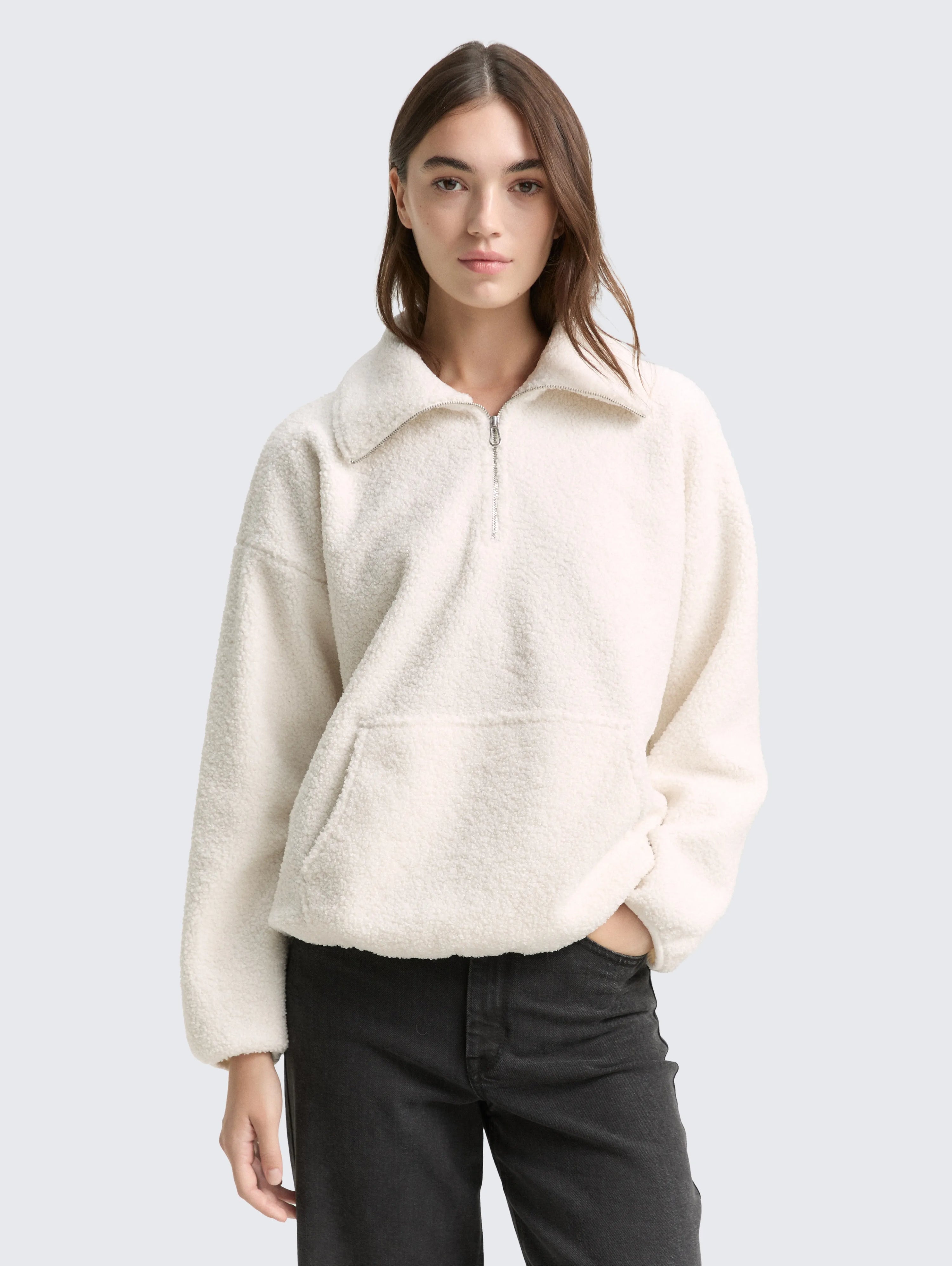 Tom Tailor_Gray_Loose Fit Teddy Sweatshirt_1049047_10332_02