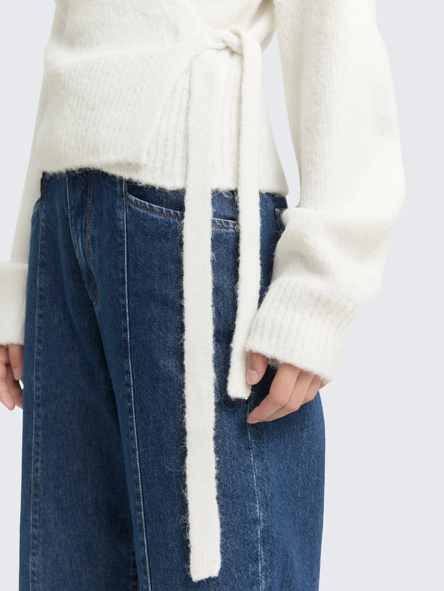 Tom Tailor_Beige_Relaxed Fit Wrap Cardigan_1049070_10396_05