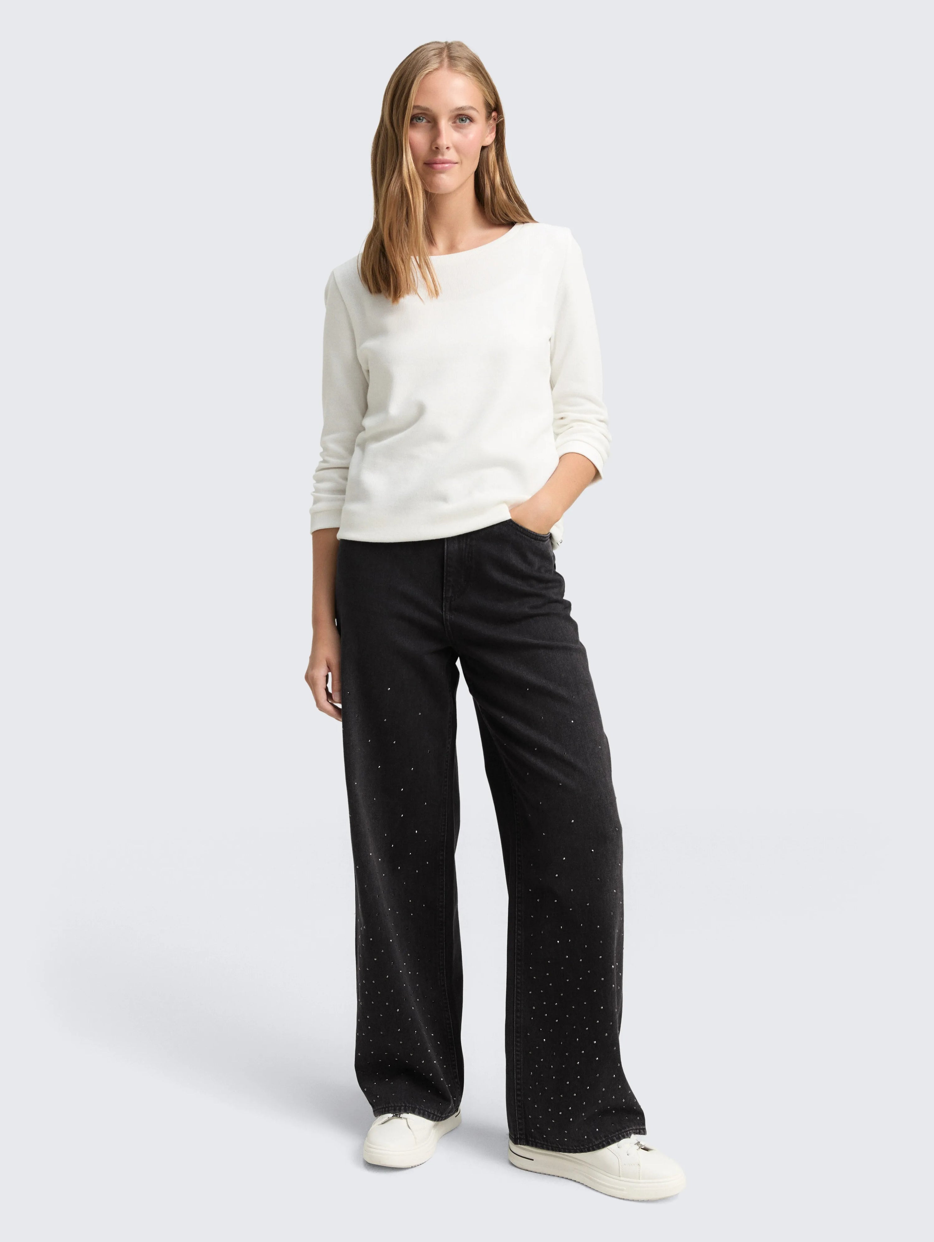 Tom Tailor_0_Ttlinou Wide Jeans with Rhinestones_1049114_10263_01