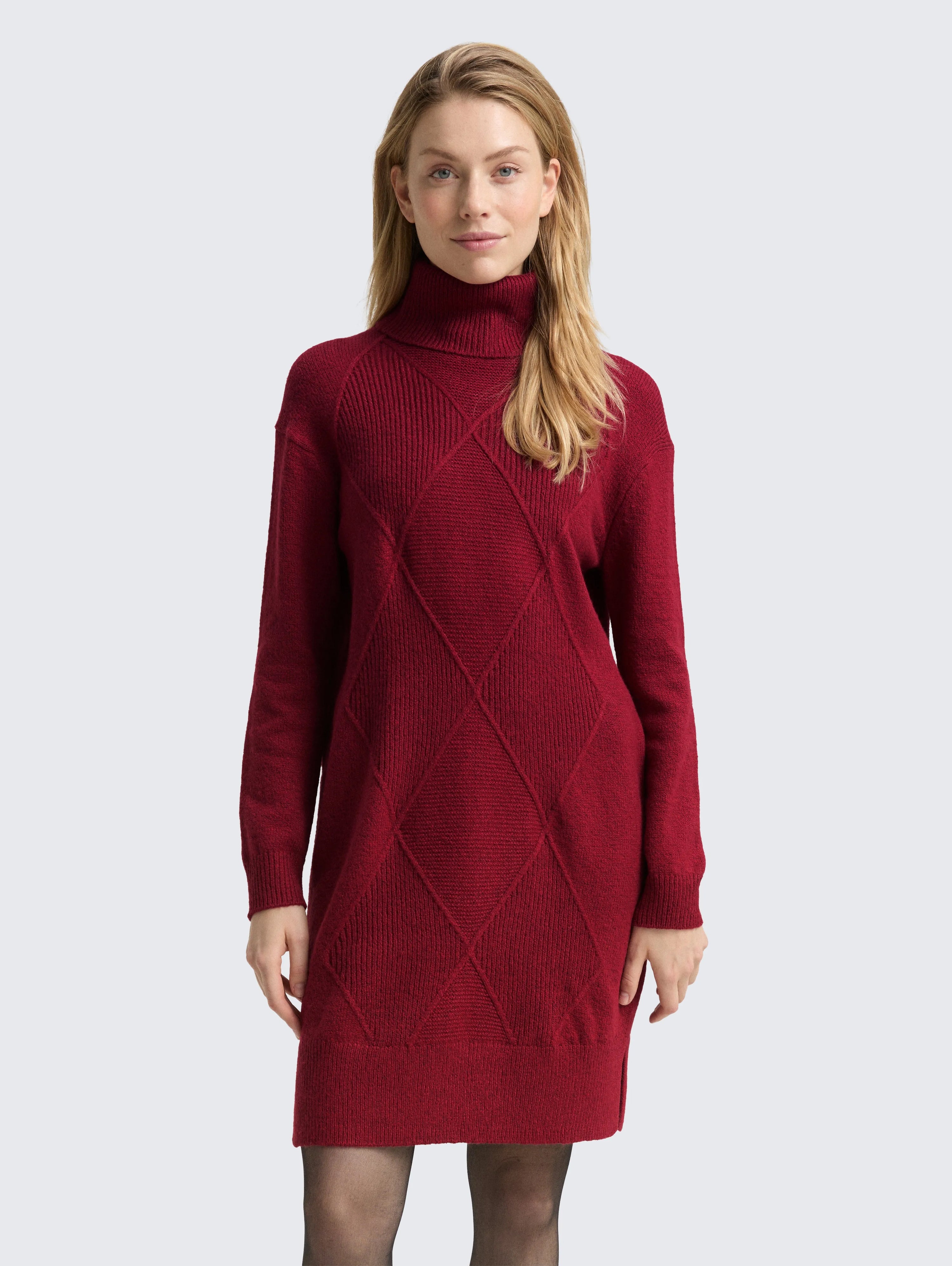Tom Tailor_White_Loose Fit Knitted Dress_1049141_39063_02