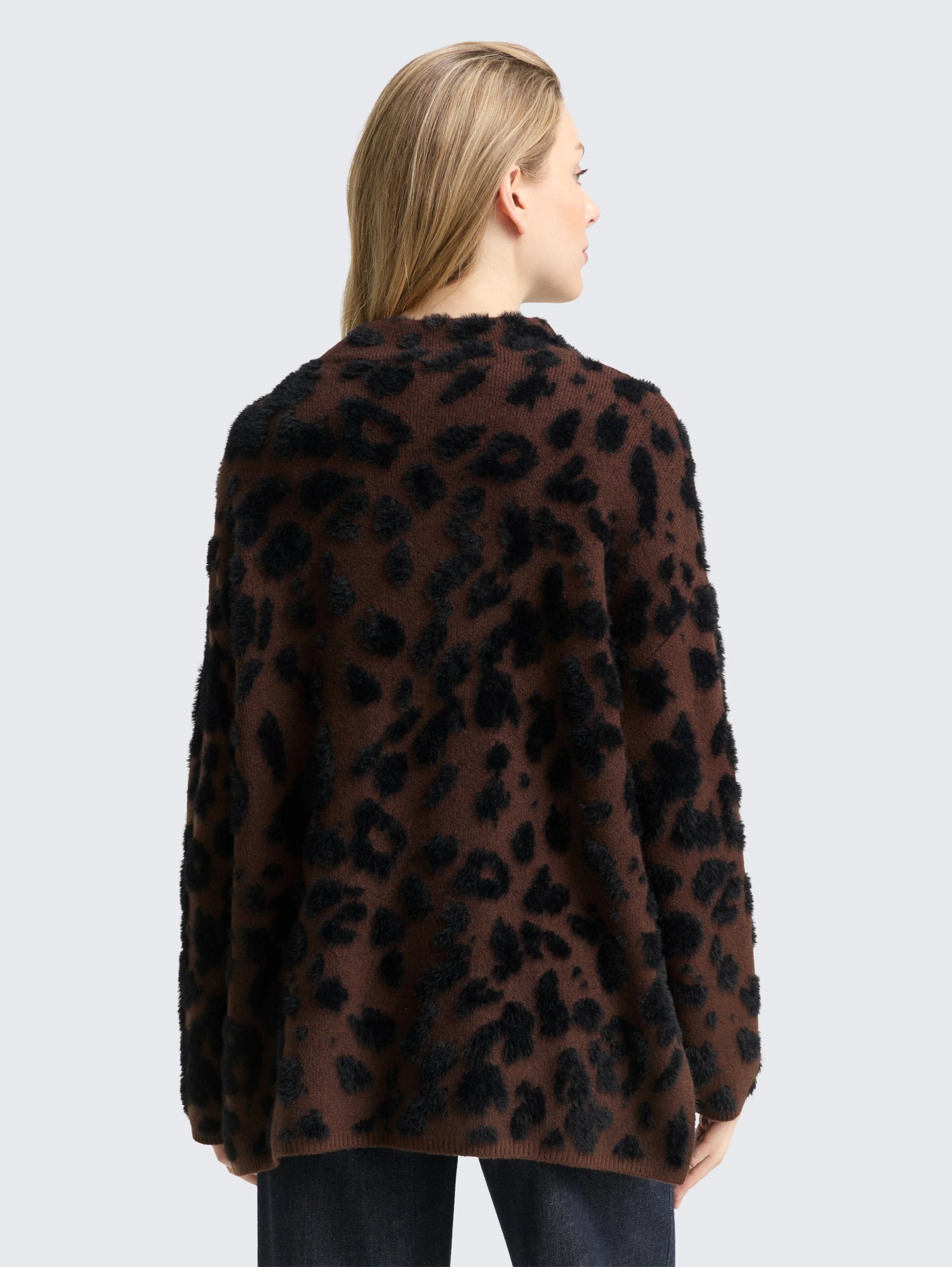 Tom Tailor_0_Oversized Knitted Jumper with Leopard Print_1049158_39133_03