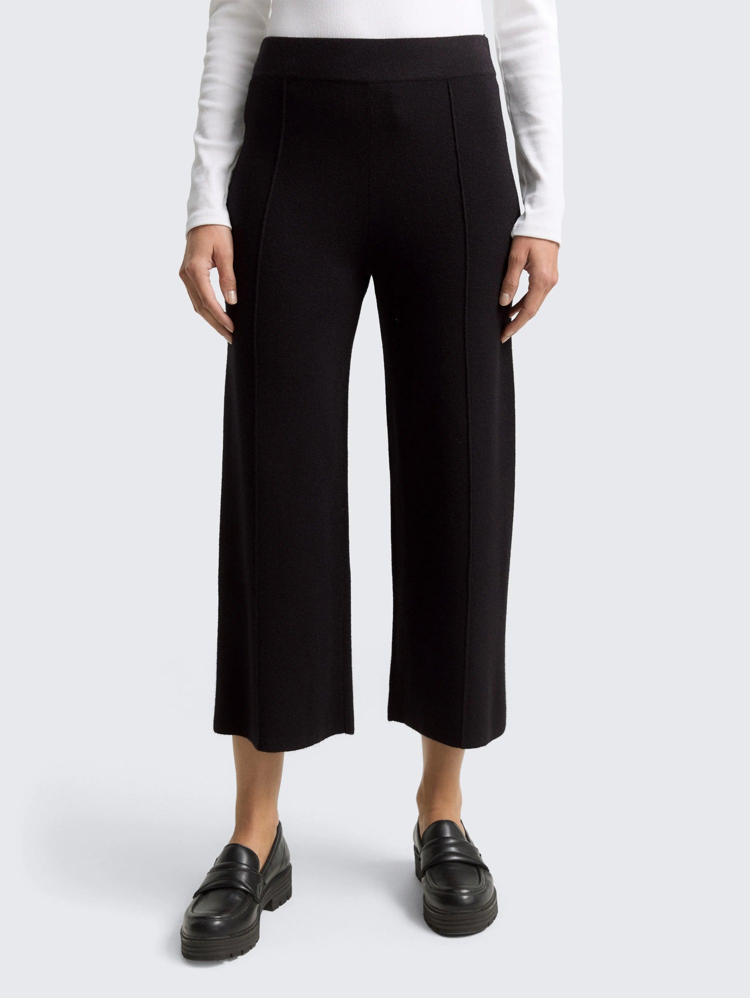 Tom Tailor_Gray_Culotte Knit Trousers_1049165_14482_05