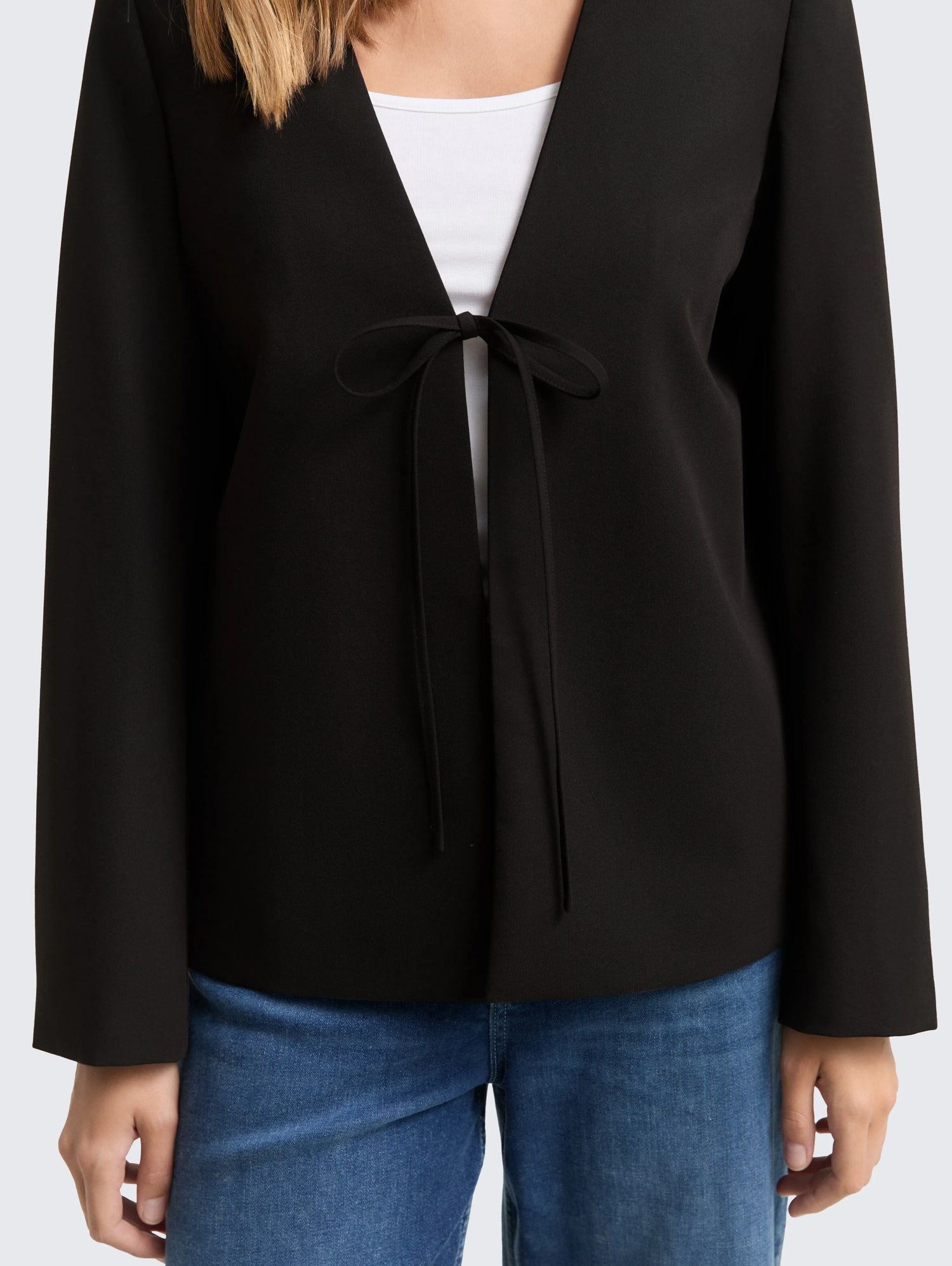 Tom Tailor_0_Regular Fit Jacket with Bow Detail_1049254_14482_05