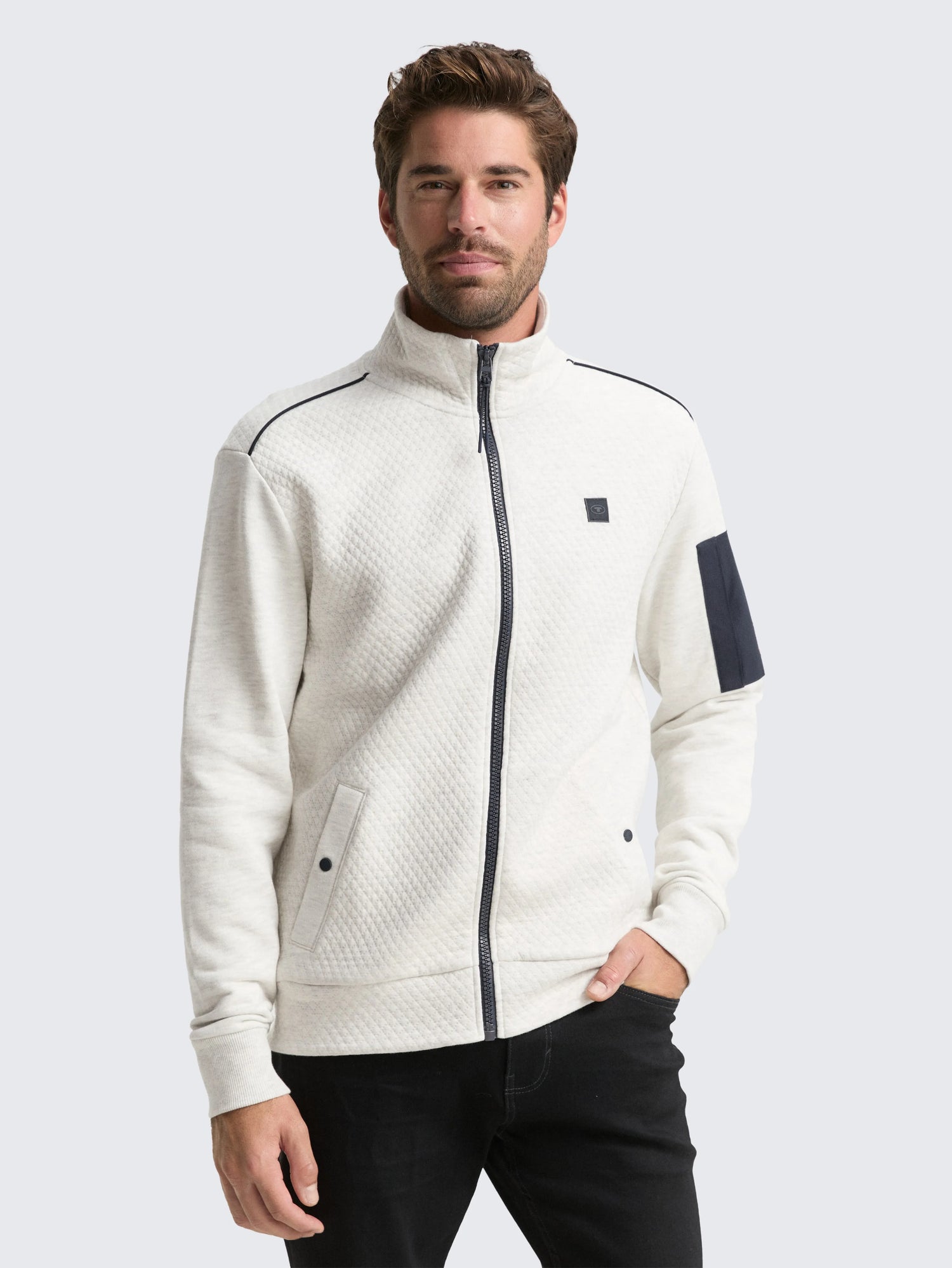 Tom Tailor_0_Sweat Jacket with Sleeve Pocket_1049263_38677_02