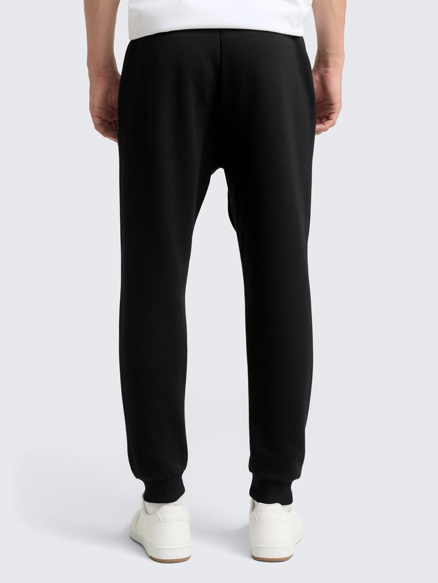 Tom Tailor_0_Jogging Trousers with Drawstring_1049277_29999_02