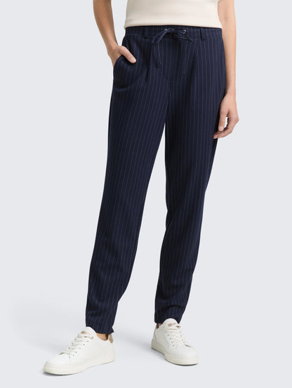 Tom Tailor_0_Loose Fit Trousers with Pinstripes_1049380_38650_05