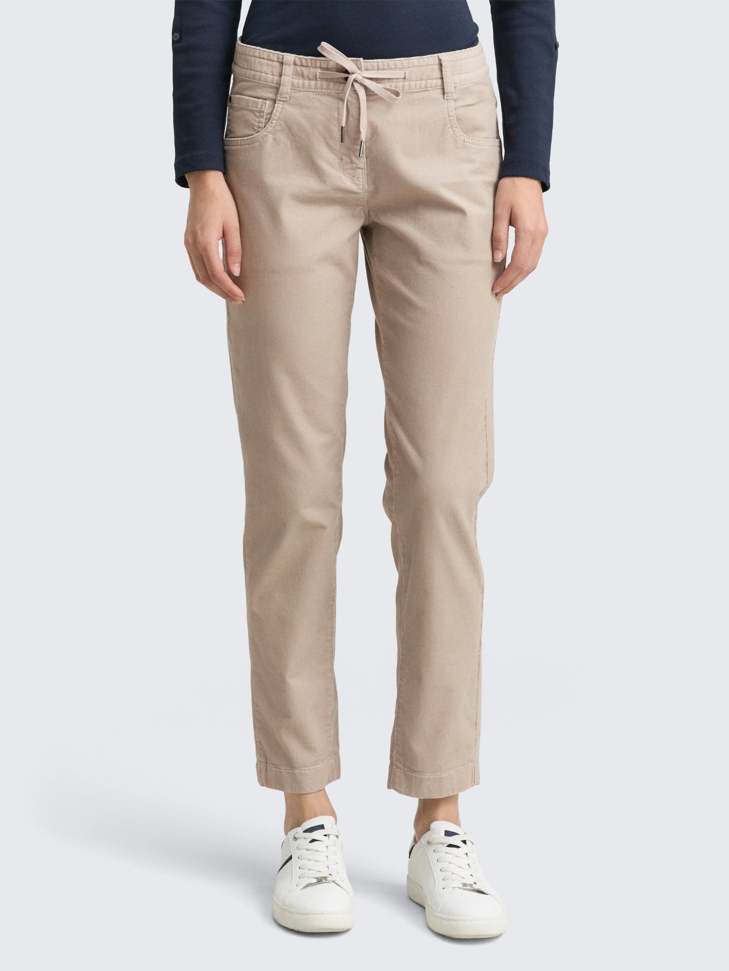 Tom Tailor_0_Tapered Relaxed Corduroy Trousers_1049411_32208_05