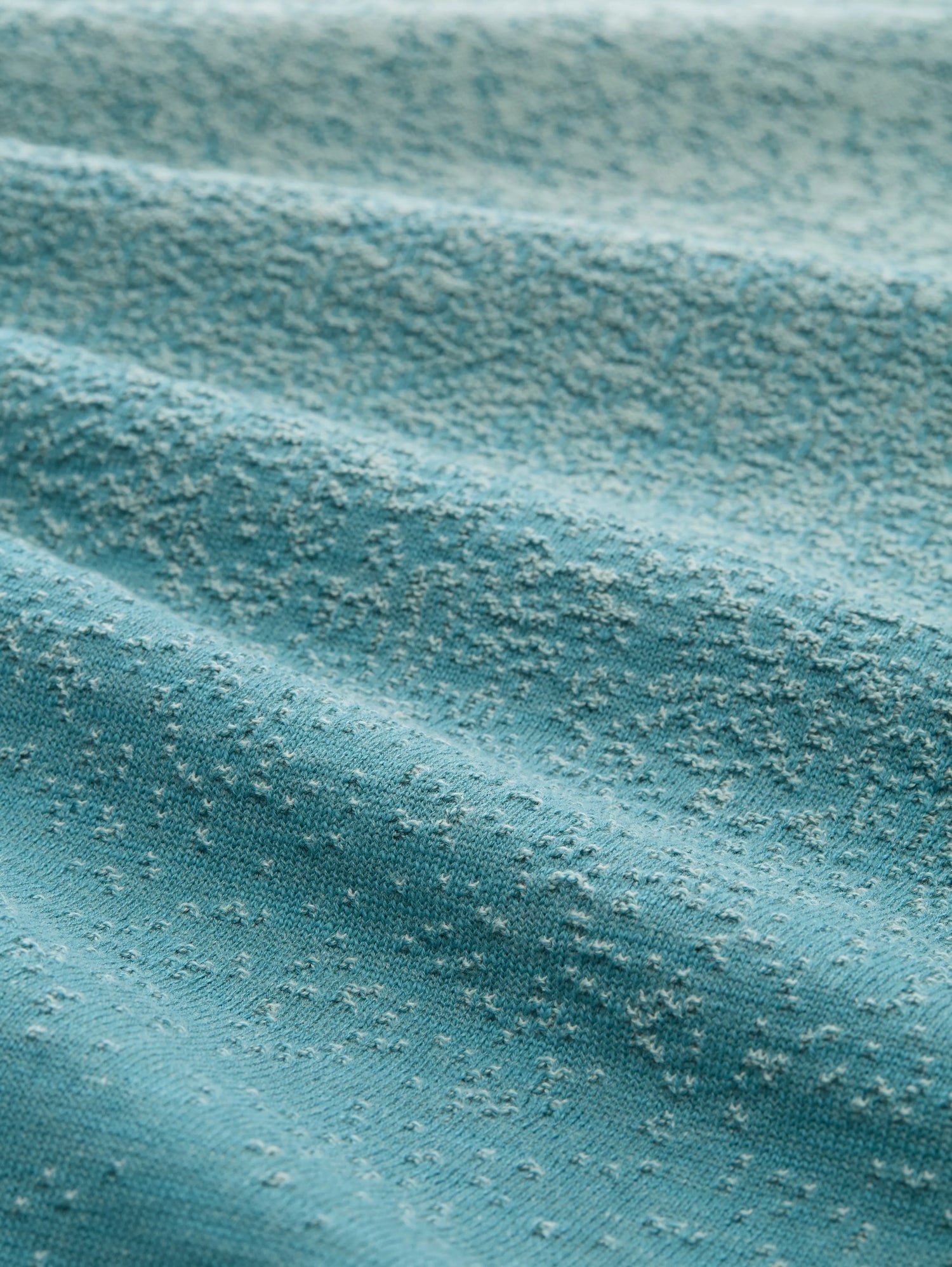 Tom Tailor_Gray_Loose Fit Knitted Jumper with Colour Gradient_1049487_39411_06