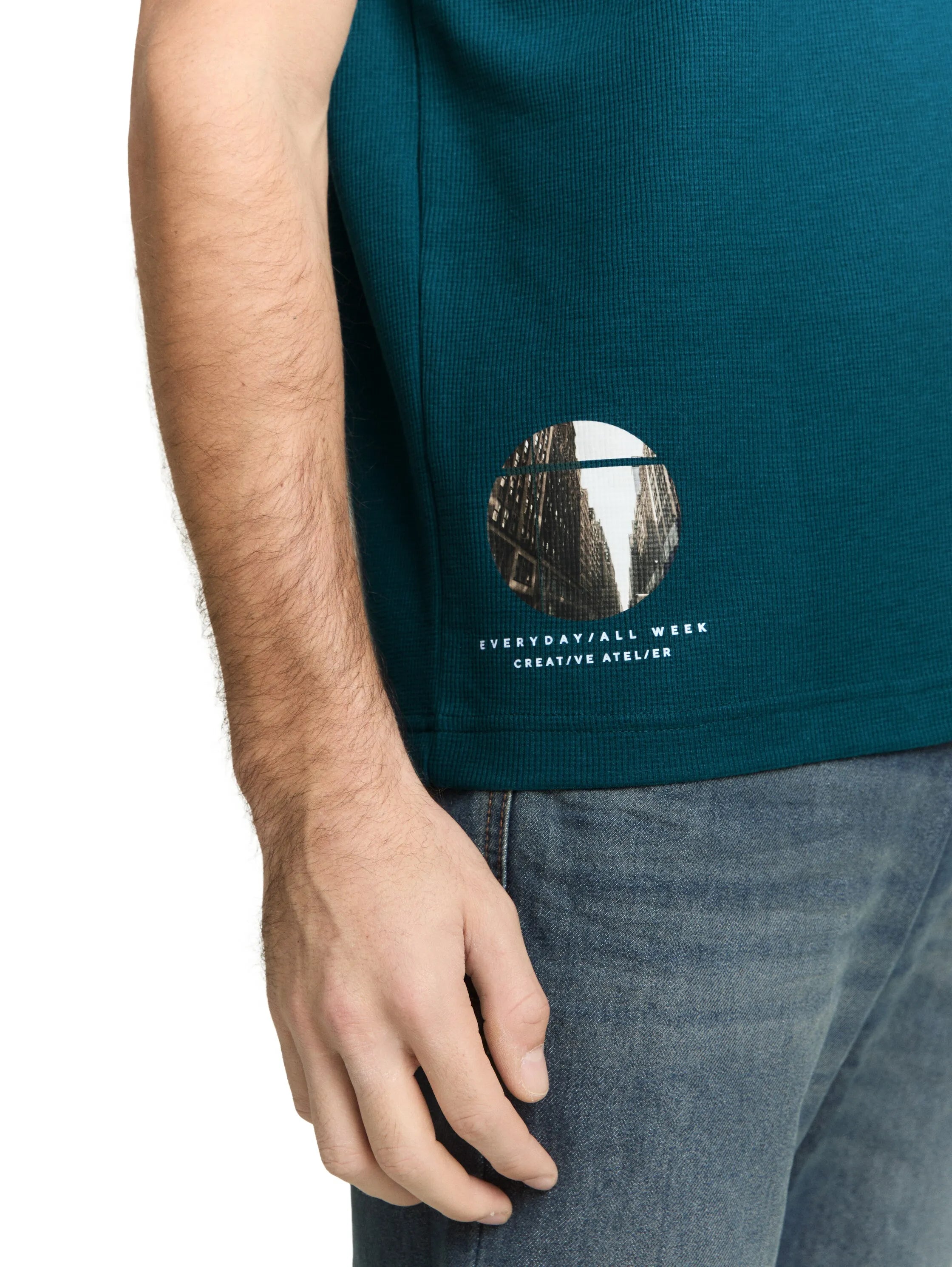 Tom Tailor Deep Meadow Green Men T-Shirt with Waffle Texture SKU: 1050148_12818 Image 04