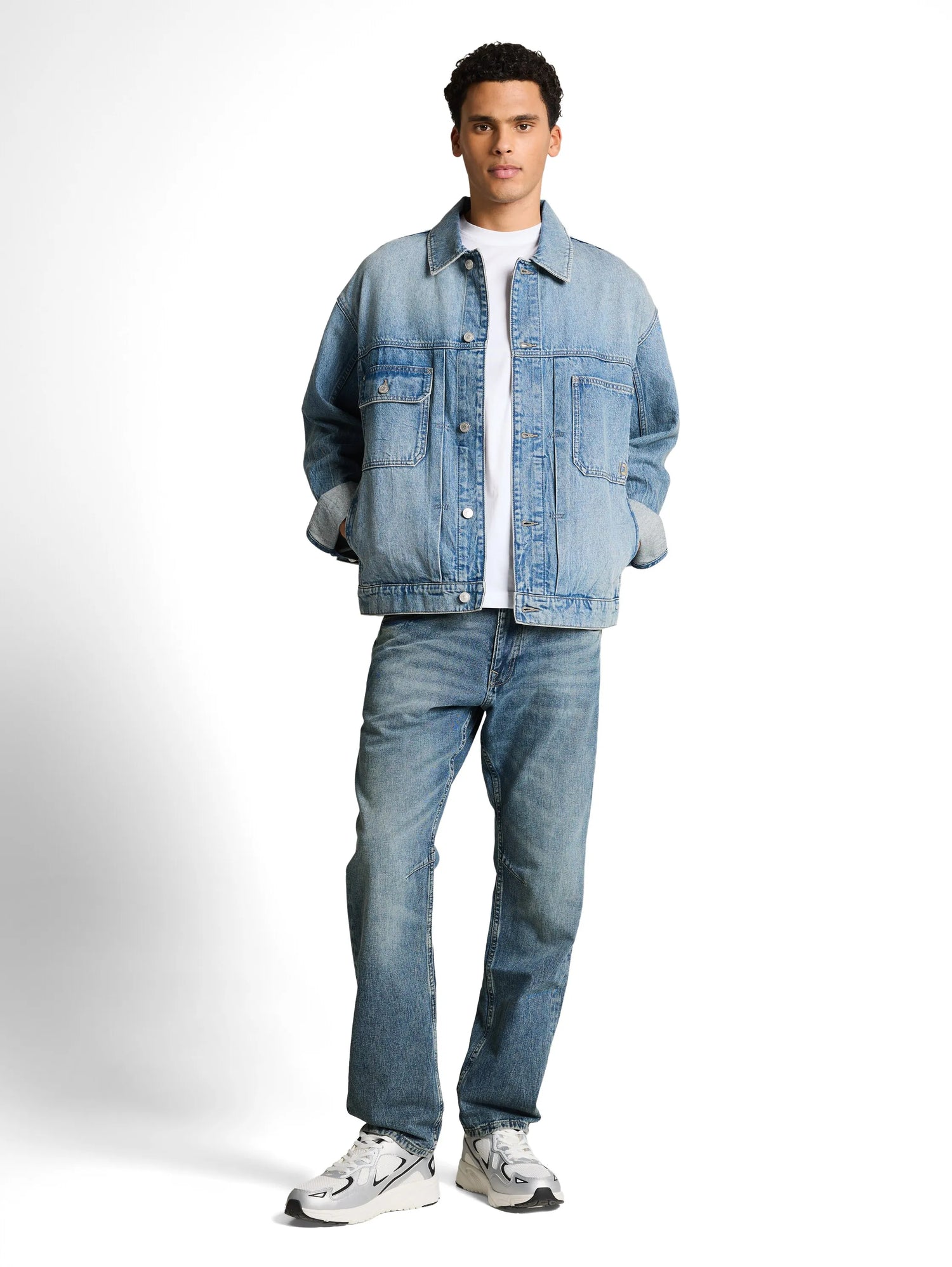 Denim Tom Tailor Tinted Blue Denim Men Ttwaylen Relaxed Jeans SKU: 1051938_10127 Image 04