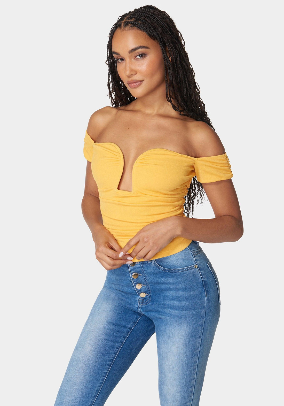 Ruched Cut Out Cold Shoulder Knit Top_108075_Banana_02