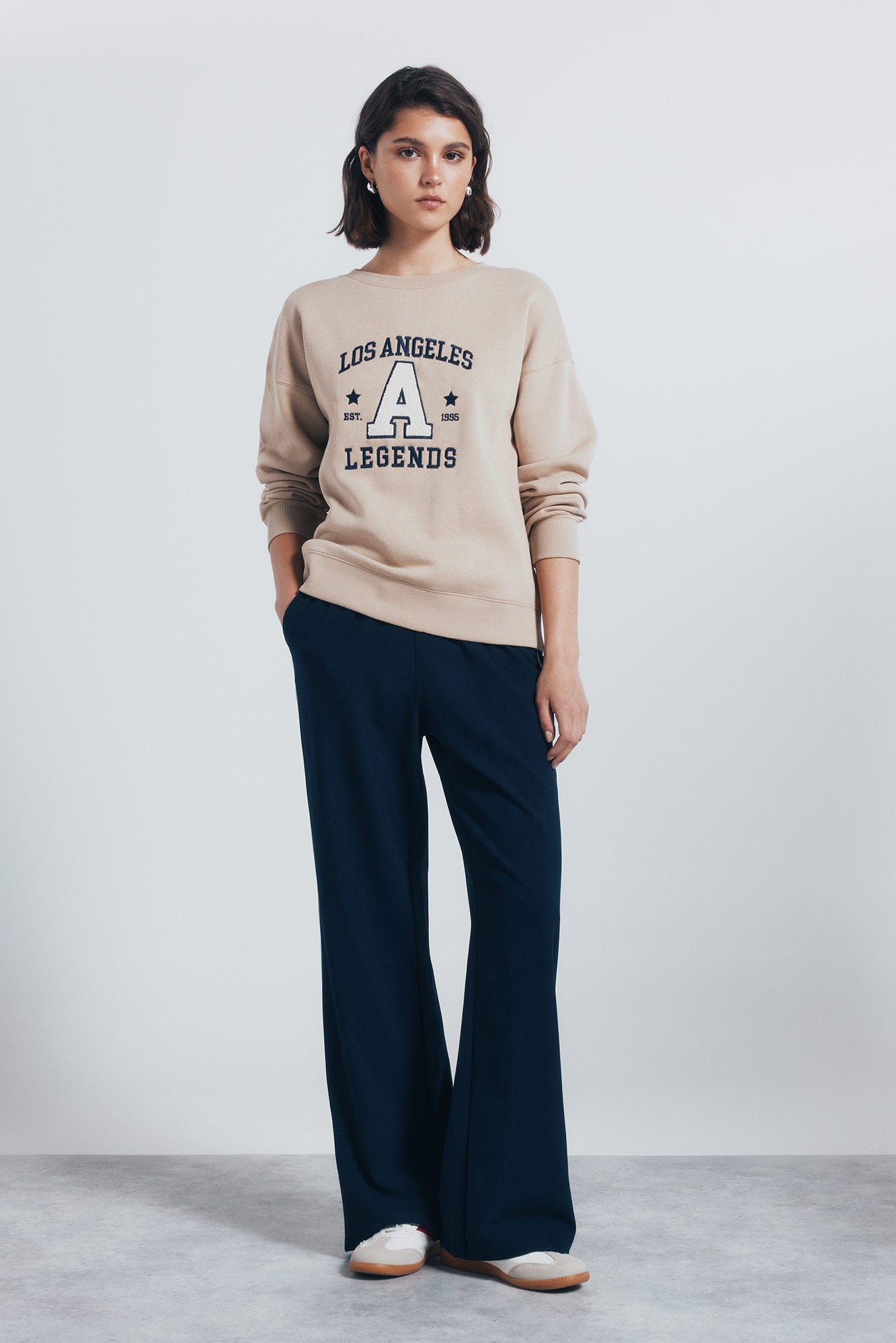 Springfield_Beige_City Graphic Sweatshirt_1082900_55_03