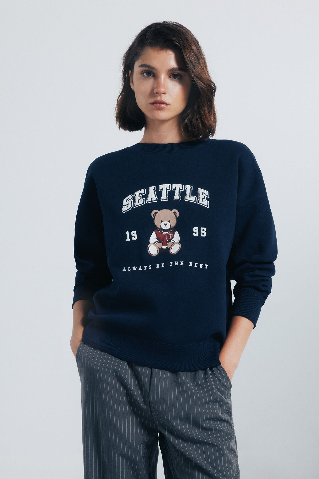 Springfield_Blue_City Graphic Sweatshirt_1082901_10_01