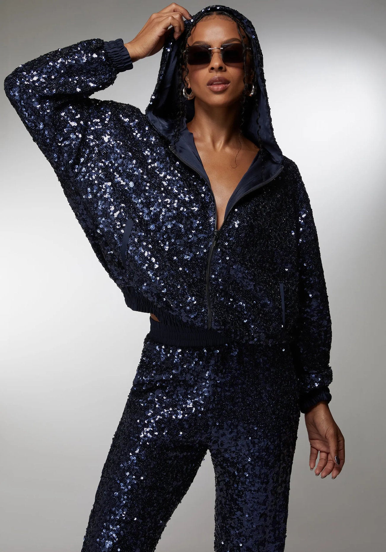 Bebe X Ciara Sequin Hoodie Jacket_108457_MIDNIGHT BLUE_01