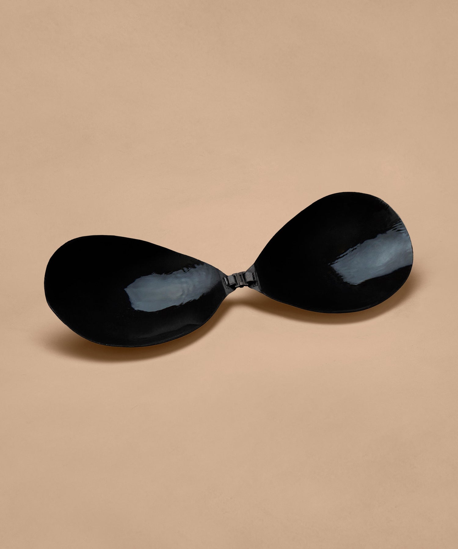 Invisible Stick On Bra In Different Cup Sizes_112856_Black_06