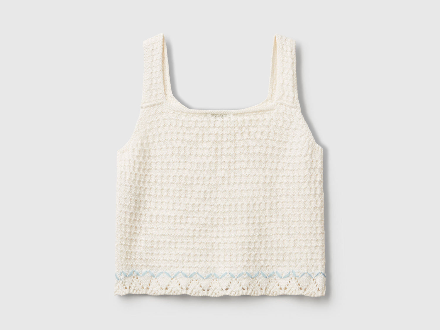 Benetton_Knitted Top with Stars_114FQH00B_674_02