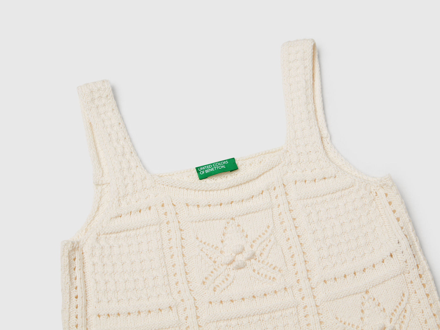 Benetton_Knitted Top with Stars_114FQH00B_674_03