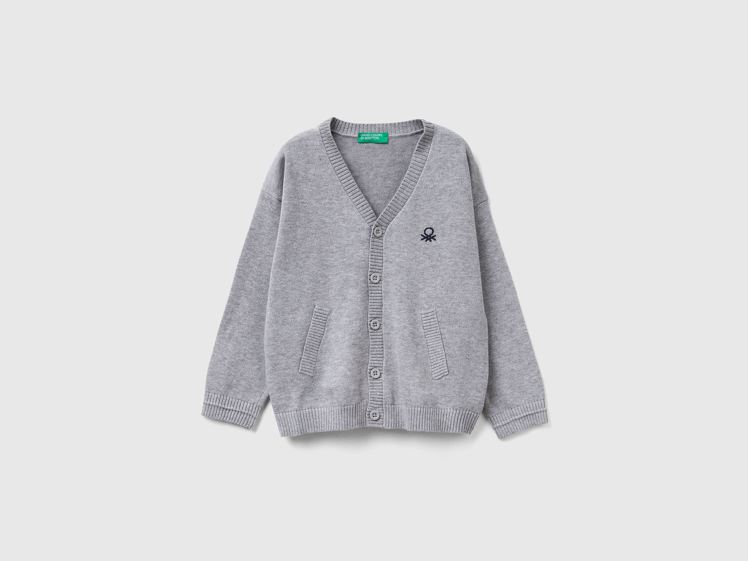 Benetton_Light Gray_V-Neck Cardigan_120YG600G_501_01