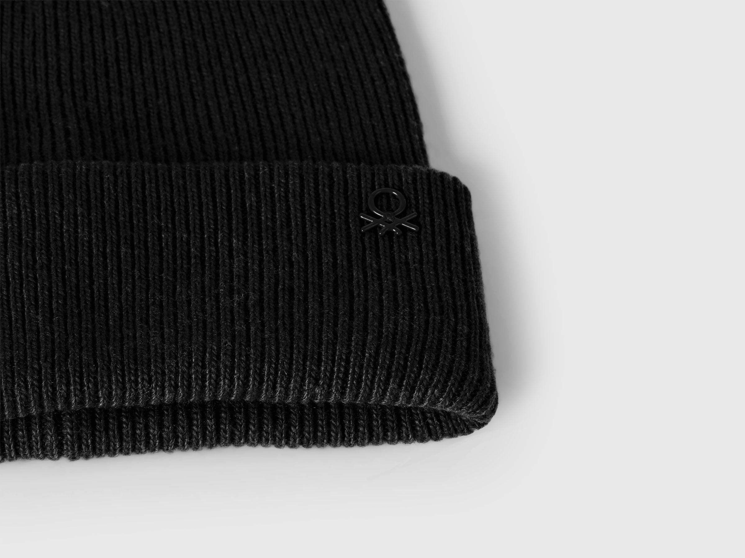 Benetton_Black_Wool Blend Hat_126WCA00X_700_03