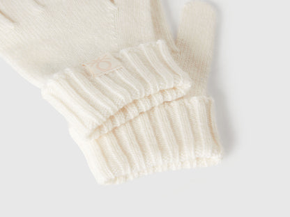 Benetton_Creamy White_Gloves in Viscose and Wool Blend_126WGG009_000_03