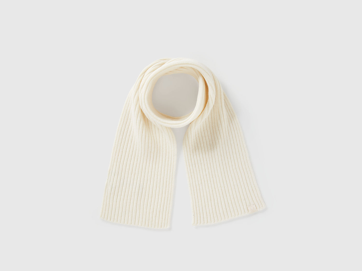 Benetton_Creamy White_Wool Blend Knit Scarf_126WGU005_000_01