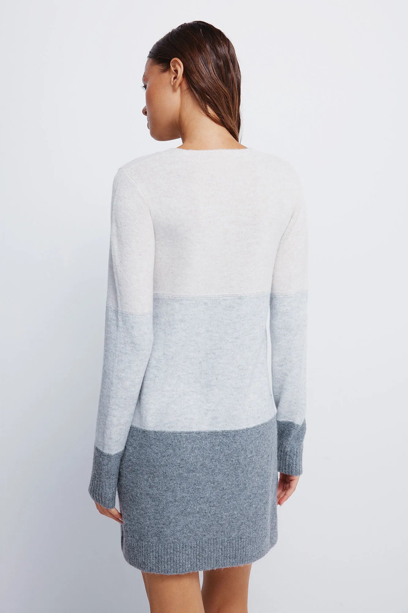 Springfield_grey_Short Color Block Jersey-Knit Dress_1332574_47_04