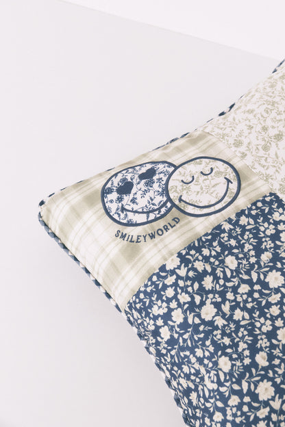 Women Secret_Multicoloured_Smileyworld¨ Multicoloured Patchwork Cushion_1372549_98_02