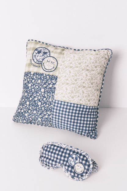 Women Secret_Multicoloured_Smileyworld¨ Multicoloured Patchwork Cushion_1372549_98_05