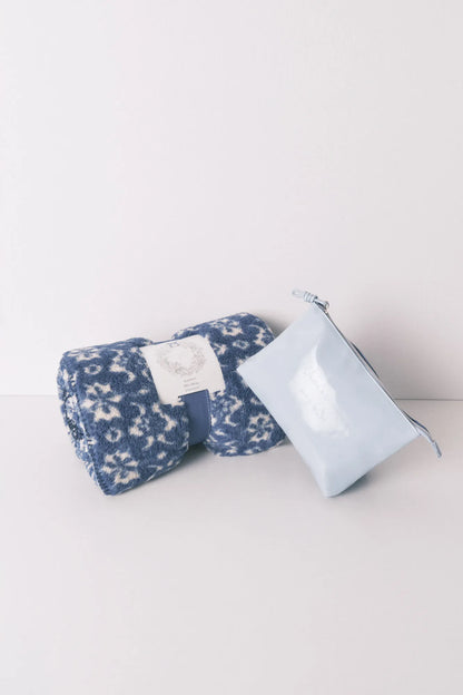 Women Secret_Blue Print_Blue Floral Print Sherpa Fleece Blanket_1372565_19_04