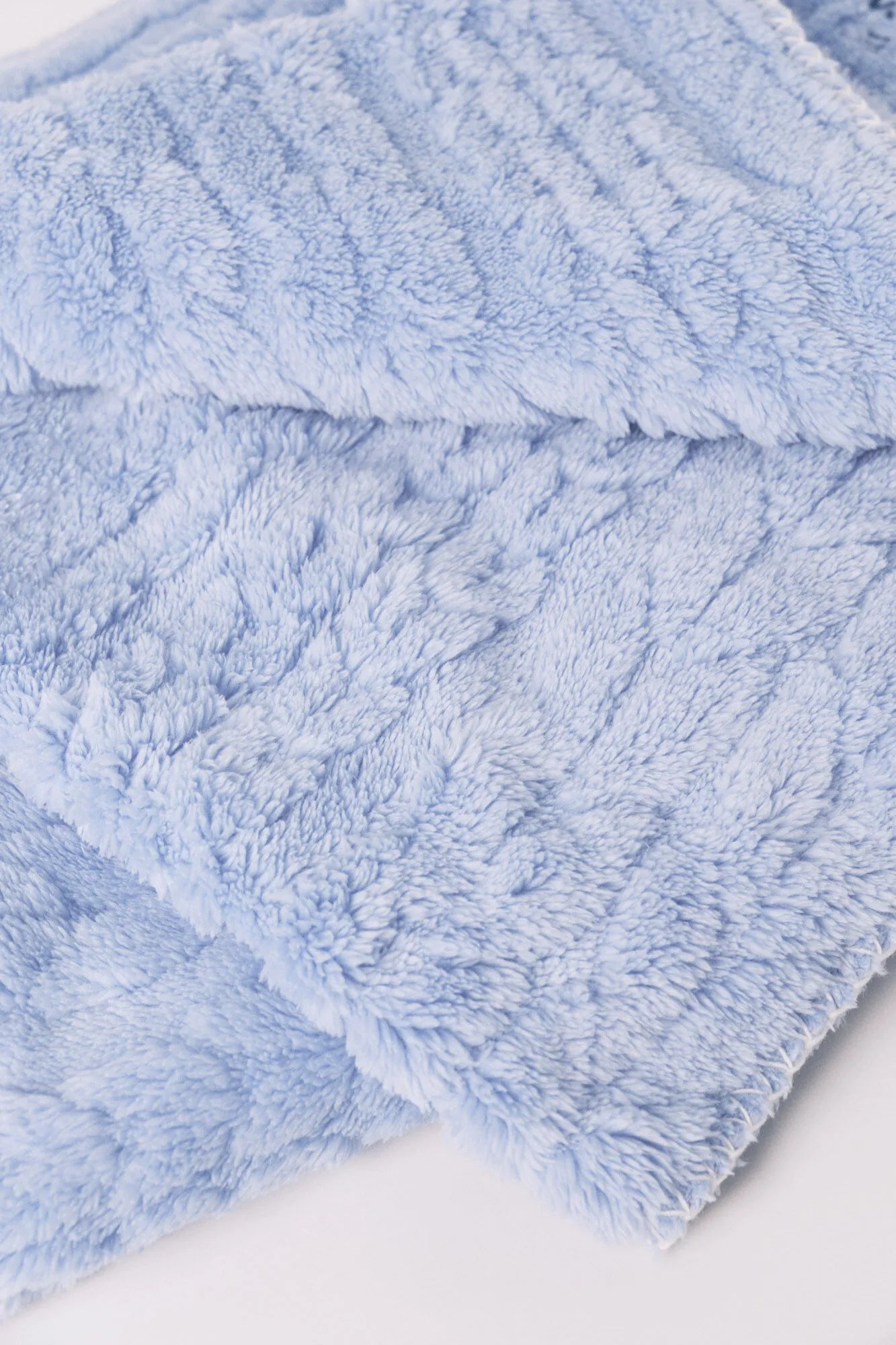 Women Secret_Medium Blue_Smileyworld¨ Sofa Blanket_1372593_14_06