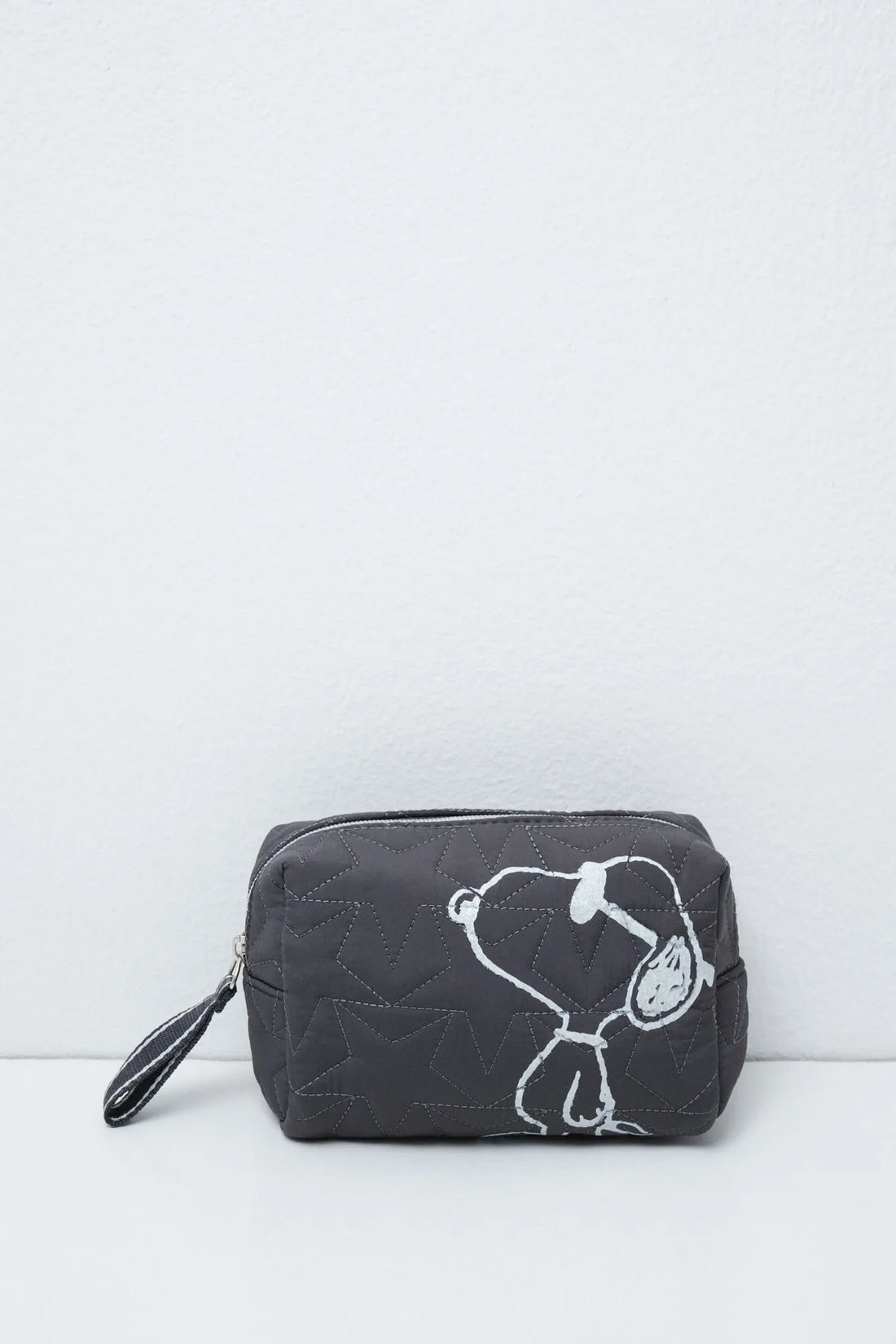 Women Secret Dark Grey Women Black Small Snoopy Vanity Case SKU: 1374468_41 Image 02