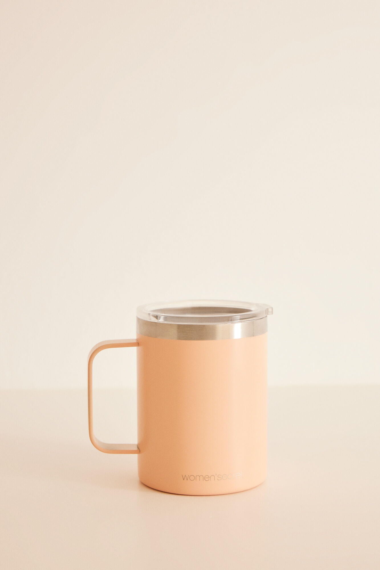Bottle_1377590_66_05