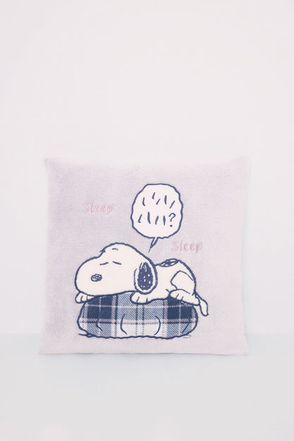 Smooth Touch Cushion Snoopy_05