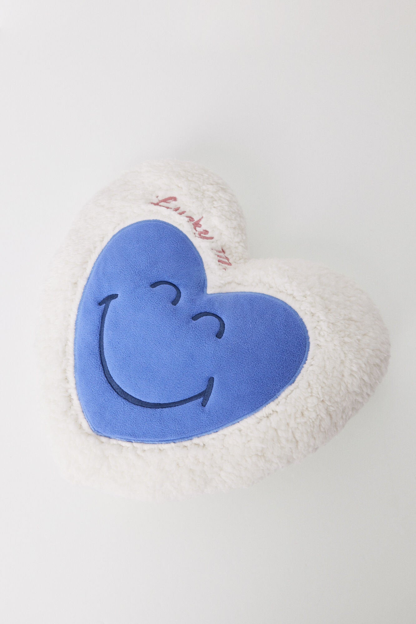 Women Secret_White Smiley Heart Cushion_1379702_96_06