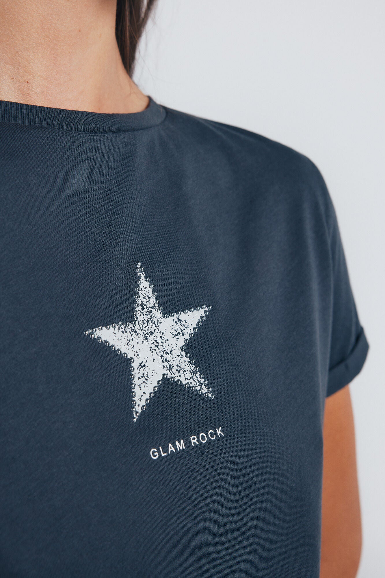 Springfield_Charcoal_Grey_"Glam Rock" T-Shirt_1382489_40_04