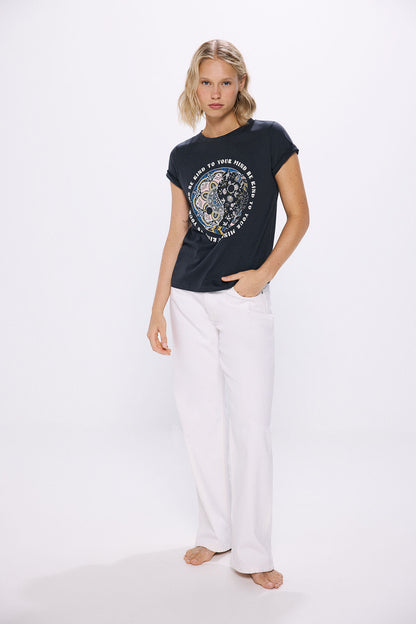 Ethnic Graphics T-Shirt_1388339_40_05