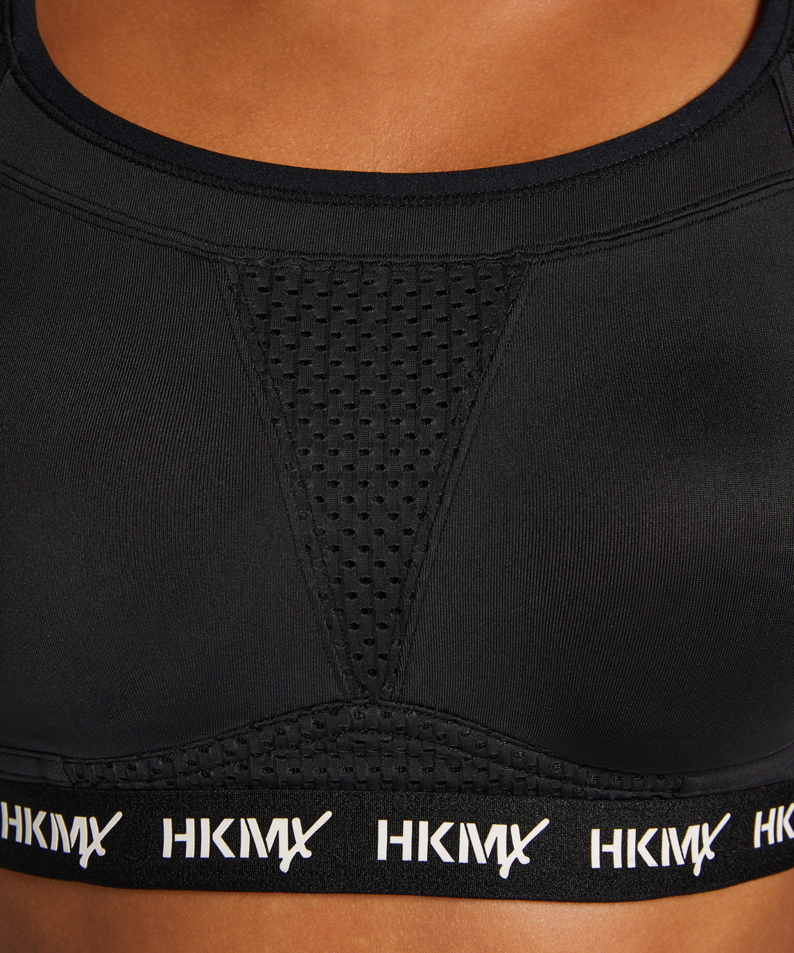 Hunkemoller_HKMX Sports Bra The ELITE Level 3 in Different Cup Sizes_140882_Black_02