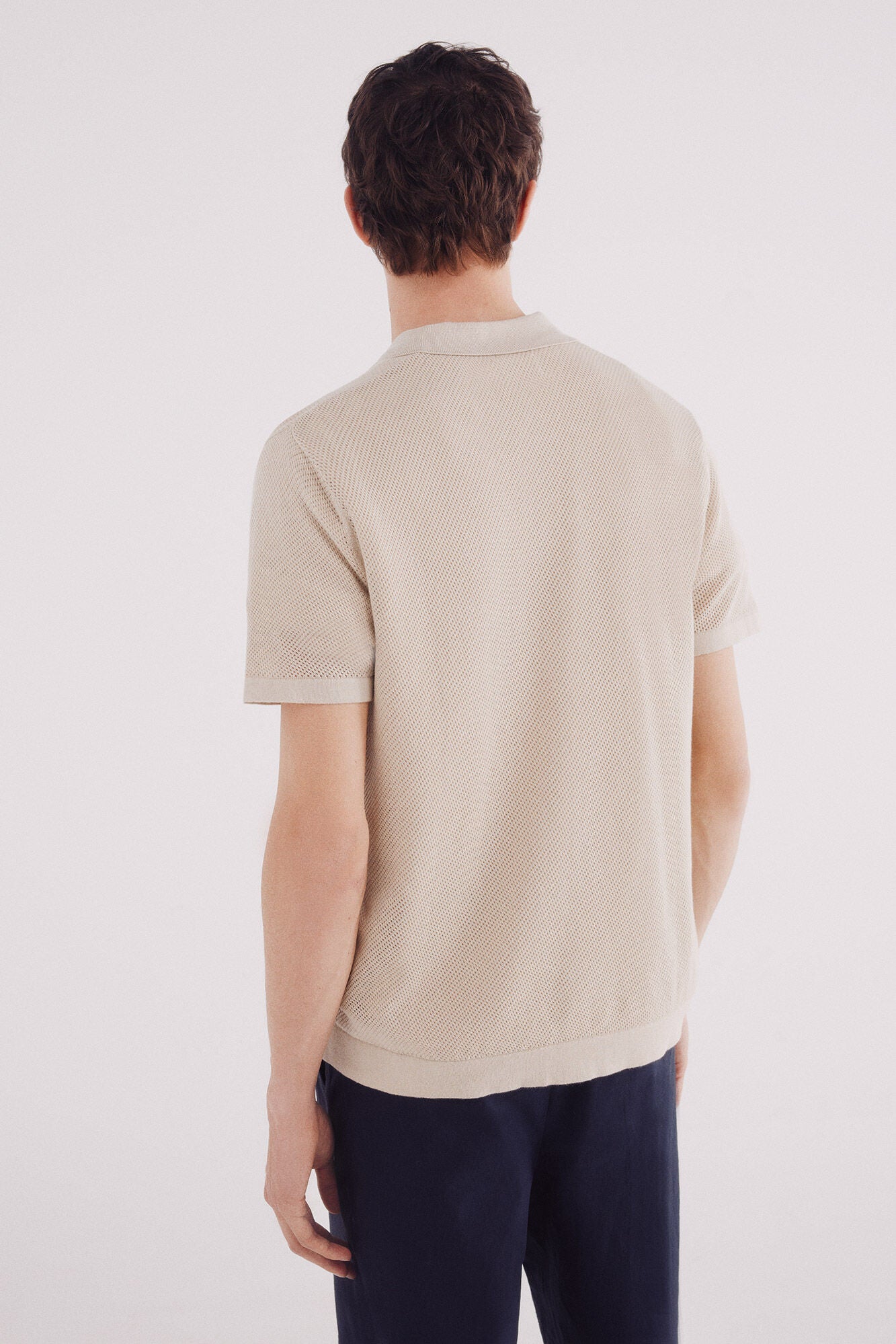 Springfield_Beige_Short Sleeve Cardigan with a Polo Shirt Neck Structure_1422870_50_04