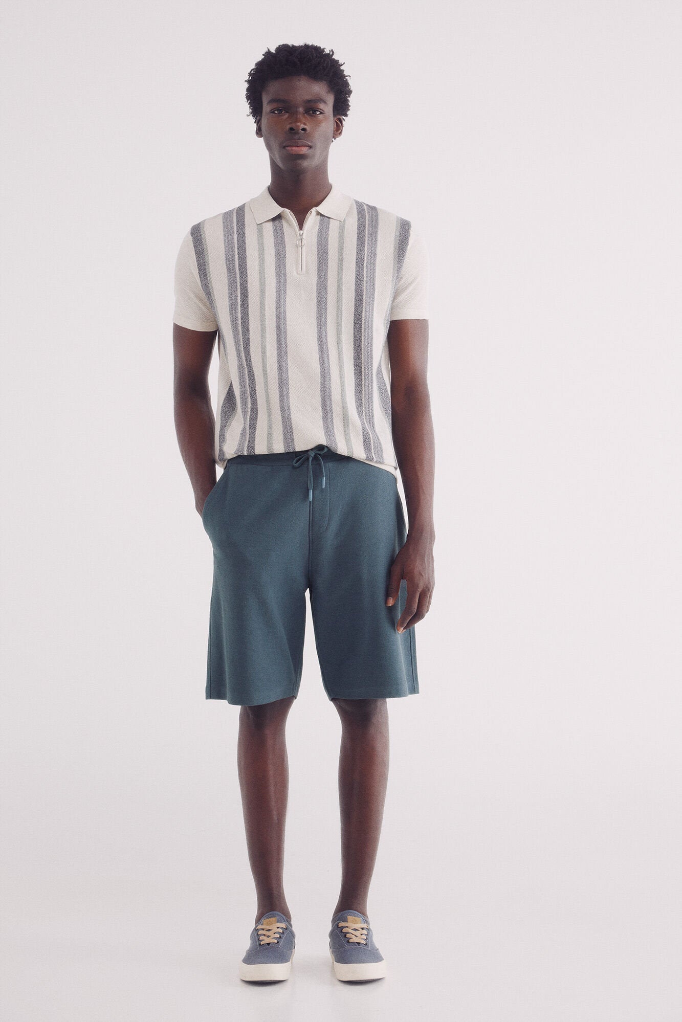 Springfield_Short-Sleeved Textured Jumper_1429166_48_04