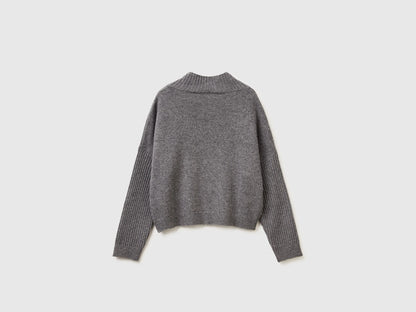 Benetton_Dark Gray_Boxy Fit Sweater with V-Neck_1444D403H_507_06