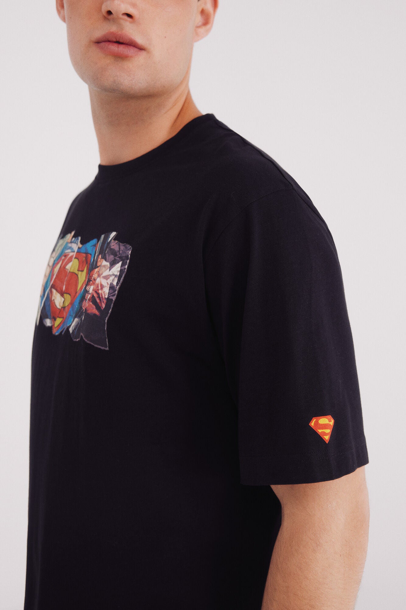 Springfield_Black_Superman T-Shirt_1452601_01_03