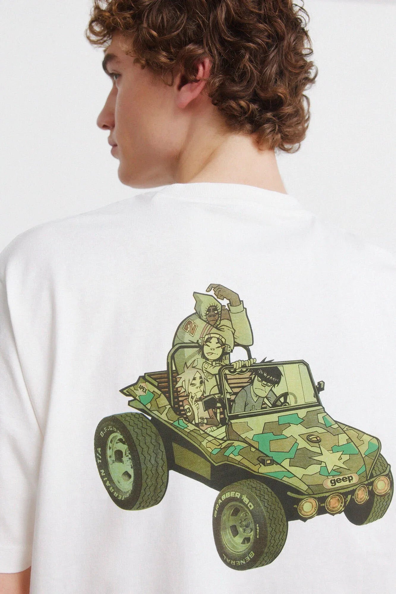 Springfield White Men T-Shirt Gorillaz SKU: 1453673_96 Image 02